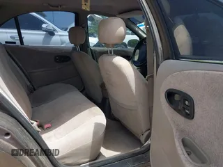 1999 Saturn SW z VIN 1G8ZK8270XZ189484, wystawiony jako IAAI lot #42265580 z przebiegiem 142 257 mil mil oraz . Historia ofert i sprzedaży dostępna na DreamBid. Obrazek 8.