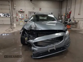 2016 Volvo V60 T5 Premier with VIN YV1612SK8G1311644, listed as a IAAI auction lot 41203569 with 96,242 mi miles. Bid and sale history available at carsss.com. Image 13.