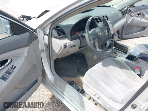 2011 Toyota Camry LE with VIN 4T1BF3EK1BU187646, listed as a IAAI auction lot 42035977 with 285,013 mi miles. Bid and sale history available at carsss.com. Image 16.