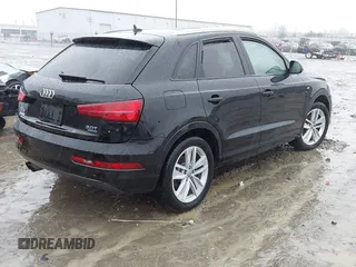 2018 Audi Q3 Premium with VIN WA1ECCFS1JR027495, listed as a IAAI auction lot 41568539 with 91,100 mi miles. Bid and sale history available at carsss.com. Image 4.