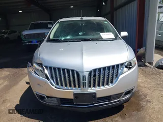 2012 Lincoln MKX with VIN 2LMDJ6JK8CBL03189, listed as a IAAI auction lot 42039099 with 202,689 mi miles. Bid and sale history available at carsss.com. Image 12.