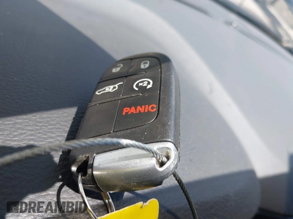 2021 Jeep Grand Cherokee Laredo X z VIN 1C4RJEAG8MC739568, wystawiony jako IAAI lot #42513930 z przebiegiem 80 814 mil mil oraz . Historia ofert i sprzedaży dostępna na DreamBid. Obrazek 11.