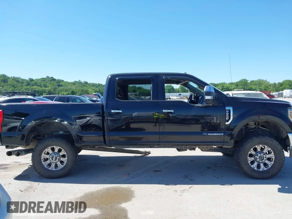 2018 Ford F-250 XL with VIN 1FT7W2BT3JEB65304, listed as a IAAI auction lot 42325685 with 172,771 mi miles and . Bid and sale history available at DreamBid. Image 13.