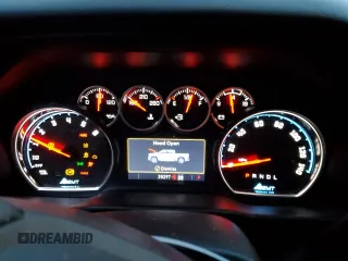 2021 Chevrolet Silverado 1500 RST with VIN 3GCUYEELXMG173469, listed as a Copart auction lot 80919074 with 35,297 mi miles and Salvage Title. Bid and sale history available at carsss.com. Image 9.