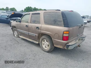 2004 Chevrolet Tahoe LT with VIN 1GNEC13Z04R126543, listed as a IAAI auction lot 42059836 with 252,773 mi miles. Bid and sale history available at carsss.com. Image 3.