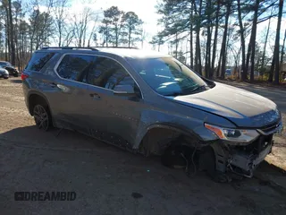 2020 Chevrolet Traverse LT Cloth z VIN 1GNERGKW1LJ247460, wystawiony jako IAAI lot #41362954 z przebiegiem 162 340 mil mil oraz . Historia ofert i sprzedaży dostępna na DreamBid. Obrazek 1.
