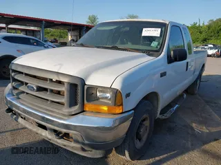 1999 Ford F-250 XL с VIN 1FTNX20L2XEC69055, выставлен на аукционе IAAI как лот 42013501 с пробегом 261 851 миль миль и . История ставок и продаж доступна на DreamBid. Изображение 2.