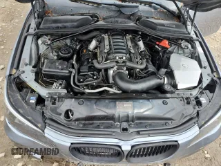 2007 BMW 5 Series 550i z VIN WBANB53547CN93565, wystawiony jako Copart lot #56524565 z przebiegiem 175 035 mil mil oraz Nie do naprawy • Non repairable. Historia ofert i sprzedaży dostępna na DreamBid. Obrazek 11.