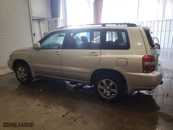 2004 Toyota Highlander with VIN JTEEP21AX40065167, listed as a Copart auction lot 51987375 with 230,960 mi miles and Salvage Title. Bid and sale history available at carsss.com. Image 2.