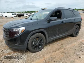 2020 GMC Terrain SLE z VIN 3GKALMEVXLL299306, wystawiony jako Copart lot #55668755 z przebiegiem Nie podano mil oraz Szkoda całkowita • Salvage title. Historia ofert i sprzedaży dostępna na DreamBid. Obrazek 1.