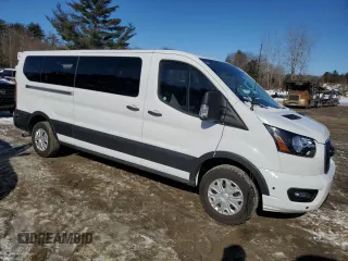 2024 Ford Transit Passenger XL with VIN 1FBAX2YG7RKA10866, listed as a Copart auction lot 46113675 with 23,189 mi miles and Clean Title. Bid and sale history available at carsss.com. Image 4.