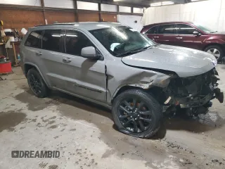 2022 Jeep Grand Cherokee WK Laredo X with VIN 1C4RJFAG4NC124782, listed as a Copart auction lot 73650314 with 35,710 mi miles and Salvage Title. Bid and sale history available at carsss.com. Image 4.