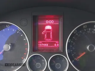 2007 Volkswagen GTI z VIN WVWHV71K87W281050, wystawiony jako IAAI lot #42455489 z przebiegiem 197 448 mil mil oraz . Historia ofert i sprzedaży dostępna na DreamBid. Obrazek 7.
