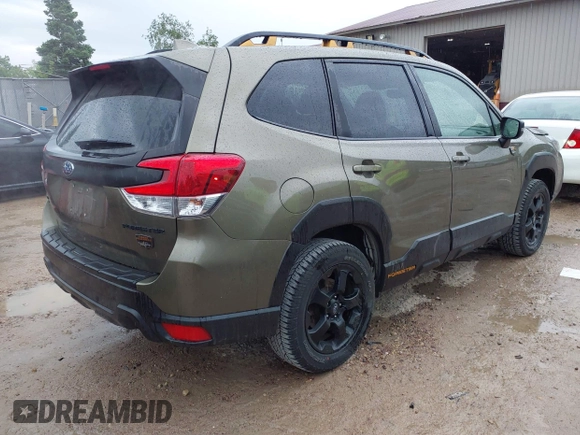2022 Subaru Forester Wilderness with VIN JF2SKALC5NH416327, listed as a IAAI auction lot 42354984 with 45,875 mi miles and . Bid and sale history available at DreamBid. Image 4.