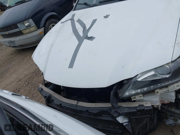 2015 Lexus GS with VIN JTHCE1BLXFA011889, listed as a IAAI auction lot 41836515 with Not Provided miles. Bid and sale history available at carsss.com. Image 11.