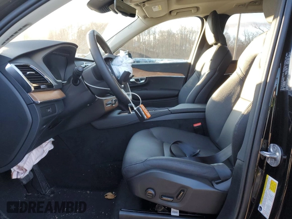 2025 Volvo XC90 Plus with VIN YV4062PE5S1303927, listed as a Copart auction lot 87924795 with Not Provided miles and Salvage Title. Bid and sale history available at DreamBid. Image 7.
