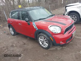 2014 MINI Countryman S z VIN WMWZC5C58EWP38164, wystawiony jako IAAI lot #41849053 z przebiegiem 161 252 mil mil oraz . Historia ofert i sprzedaży dostępna na DreamBid. Obrazek 1.