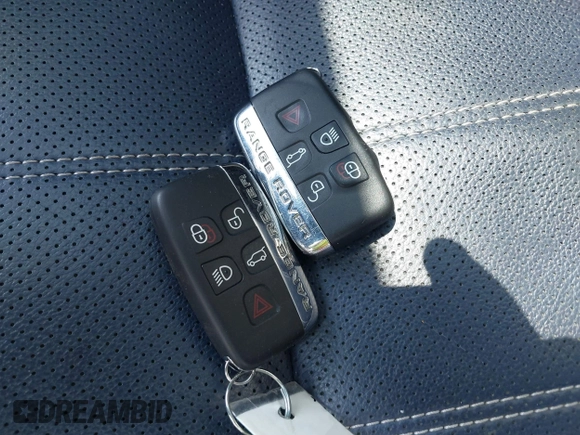 2020 Land Rover Range Rover Velar R-Dynamic S с VIN SALYK2EX9LA252092, выставлен на аукционе IAAI как лот 42190295 с пробегом 69 440 миль миль и . История ставок и продаж доступна на DreamBid. Изображение 11.