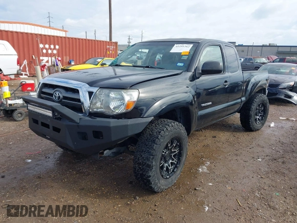 2011 Toyota Tacoma z VIN 5TFUX4EN8BX002159, wystawiony jako IAAI lot #41291262 z przebiegiem 94 934 mil mil oraz . Historia ofert i sprzedaży dostępna na DreamBid. Obrazek 2.