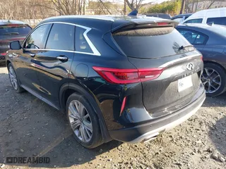 2021 Infiniti QX50 ESSENTIAL with VIN 3PCAJ5CA9MF100592, listed as a IAAI auction lot 41513164 with 10,388 mi miles. Bid and sale history available at carsss.com. Image 3.