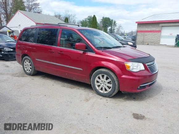2015 Chrysler Town & Country Touring with VIN 2C4RC1BG6FR513993, listed as a IAAI auction lot 42189211 with 175,538 mi miles. Bid and sale history available at carsss.com. Image 1.