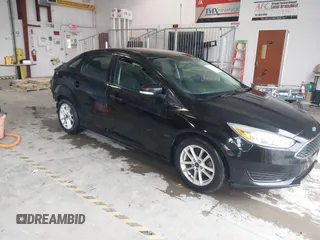 2015 Ford Focus SE with VIN 1FADP3F23FL367589, listed as a IAAI auction lot 42298347 with 95,577 mi miles and . Bid and sale history available at DreamBid. Image 1.