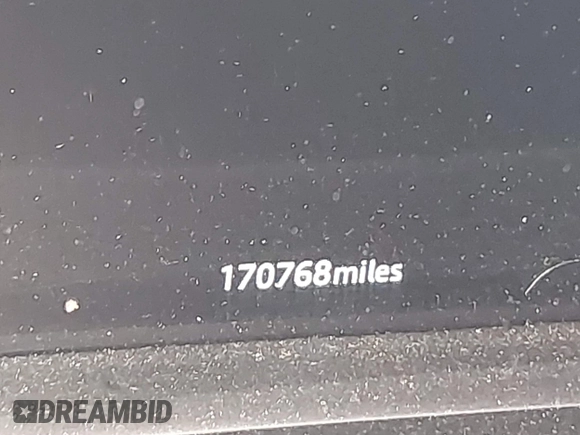 2016 Jaguar XJ Portfolio with VIN SAJWJ2GD7G8W02919, listed as a IAAI auction lot 41490211 with 170,768 mi miles and . Bid and sale history available at DreamBid. Image 7.