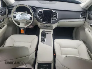 2024 Volvo XC90 Plus Bright Theme z VIN YV4062PE4R1246095, wystawiony jako Copart lot #58095765 z przebiegiem 13 114 mil mil oraz Szkoda całkowita • Salvage title. Historia ofert i sprzedaży dostępna na DreamBid. Obrazek 8.