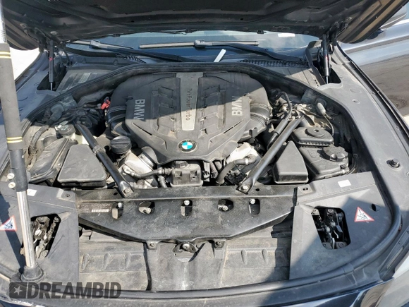 2012 BMW 7 Series 750Li xDrive с VIN WBAKC8C59CC437002, выставлен на аукционе Copart как лот 60975465 с пробегом Не указан миль и Чистый • Clean title. История ставок и продаж доступна на DreamBid. Изображение 11.
