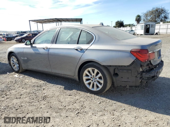 2014 BMW 7 Series 740i with VIN WBAYA6C55ED144487, listed as a Copart auction lot 77044014 with 86,149 mi miles and Salvage Title. Bid and sale history available at carsss.com. Image 2.