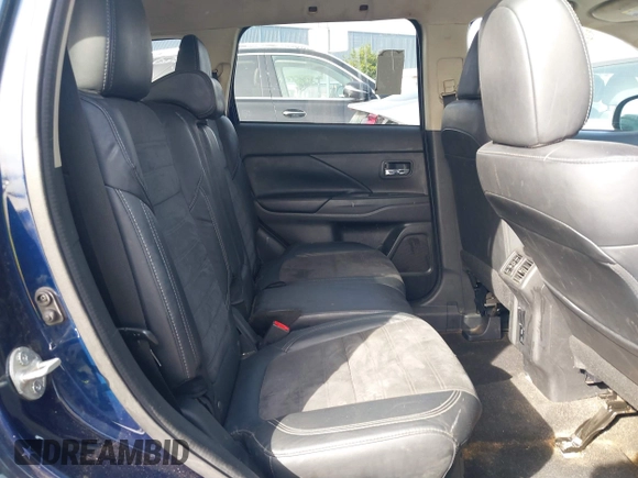 2020 Mitsubishi Outlander ES with VIN JA4AZ3A36LZ047970, listed as a IAAI auction lot 41741357 with 75,927 mi miles and . Bid and sale history available at DreamBid. Image 8.