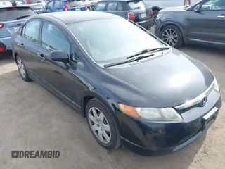 2008 Honda Civic LX с VIN 2HGFA16518H323949, выставлен на аукционе IAAI как лот 42368181 с пробегом 266 476 миль миль и . История ставок и продаж доступна на DreamBid. Изображение 1.