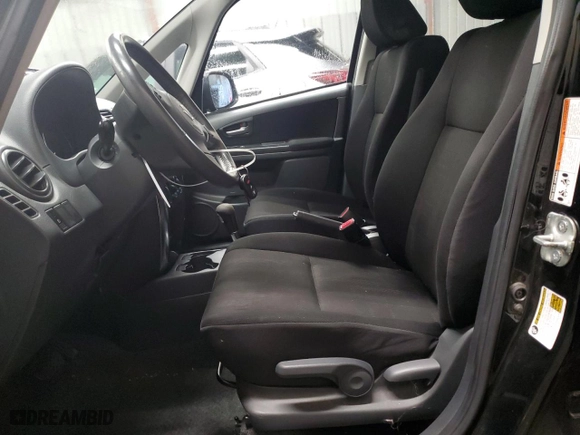 2011 Suzuki SX4 Crossover with VIN JS2YB5A38B6301320, listed as a Copart auction lot 75833394 with 90,739 mi miles and Salvage Title. Bid and sale history available at carsss.com. Image 7.