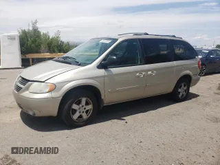 2005 Dodge Caravan SXT with VIN 2D4GP44L25R171984, listed as a Copart auction lot 59373455 with 144,755 mi miles and Salvage title. Bid and sale history available at DreamBid. Image 1.