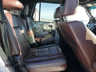 2017 Ford Expedition Platinum z VIN 1FMJU1MT8HEA33809, wystawiony jako Copart lot #88766765 z przebiegiem 165 227 mil mil oraz Szkoda całkowita • Salvage title. Historia ofert i sprzedaży dostępna na DreamBid. Obrazek 11.
