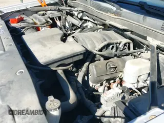 2014 Chevrolet Silverado 1500 LT z VIN 1GCVKREH5EZ211152, wystawiony jako IAAI lot #43367652 z przebiegiem 196 982 mil mil oraz . Historia ofert i sprzedaży dostępna na DreamBid. Obrazek 20.
