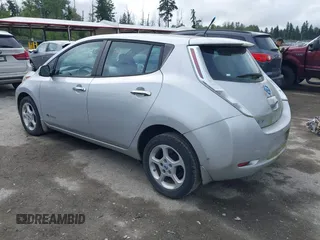 2013 Nissan LEAF SL z VIN 1N4AZ0CP9DC405951, wystawiony jako IAAI lot #42406663 z przebiegiem 60 910 mil mil oraz . Historia ofert i sprzedaży dostępna na DreamBid. Obrazek 3.