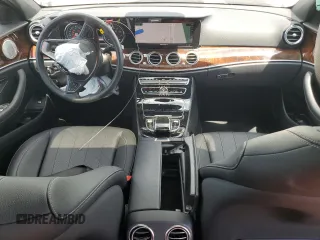 2018 Mercedes-Benz E-Class E 300 with VIN WDDZF4JB4JA380152, listed as a Copart auction lot 52855905 with 27,376 mi miles and Salvage Title. Bid and sale history available at carsss.com. Image 8.