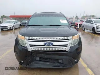 2011 Ford Explorer XLT with VIN 1FMHK7D81BGA50577, listed as a IAAI auction lot 41894045 with 139,674 mi miles and . Bid and sale history available at carsss.com. Image 12.