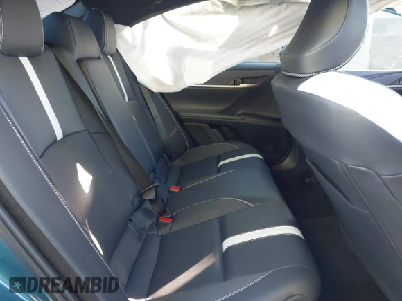 2025 Toyota Camry LE with VIN 4T1DAACK8SU051433, listed as a IAAI auction lot 41893289 with 10,084 mi miles and . Bid and sale history available at DreamBid. Image 8.