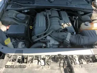 2017 Dodge Challenger 392 Hemi Scat Pack Shaker z VIN 2C3CDZFJ0HH502623, wystawiony jako Copart lot #54856495 z przebiegiem 60 033 mil mil oraz Szkoda całkowita • Salvage title. Historia ofert i sprzedaży dostępna na DreamBid. Obrazek 13.