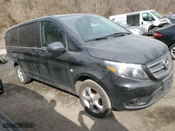 2018 Mercedes-Benz Metris Passenger Van with VIN WD4PG2EE8J3495984, listed as a Copart auction lot 47464785 with NaN miles and Clean Title. Bid and sale history available at carsss.com. Image 4.