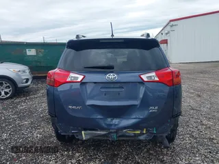 2013 Toyota RAV4 XLE with VIN JTMRFREV3DD038061, listed as a IAAI auction lot 42129300 with 79,064 mi miles and . Bid and sale history available at DreamBid. Image 17.
