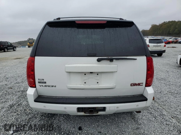 2009 GMC Yukon SLE w/3SB with VIN 1GKFK23089R231009, listed as a Copart auction lot 79040824 with 226,126 mi miles and Clean Title. Bid and sale history available at carsss.com. Image 6.