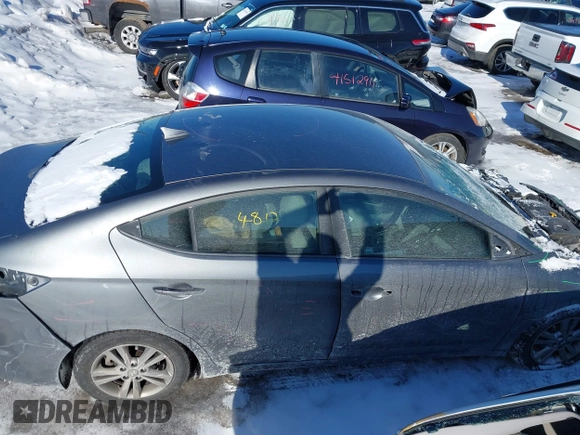 2018 Hyundai Elantra SEL z VIN 5NPD84LF5JH254910, wystawiony jako IAAI lot #41510670 z przebiegiem 101 236 mil mil oraz . Historia ofert i sprzedaży dostępna na DreamBid. Obrazek 13.