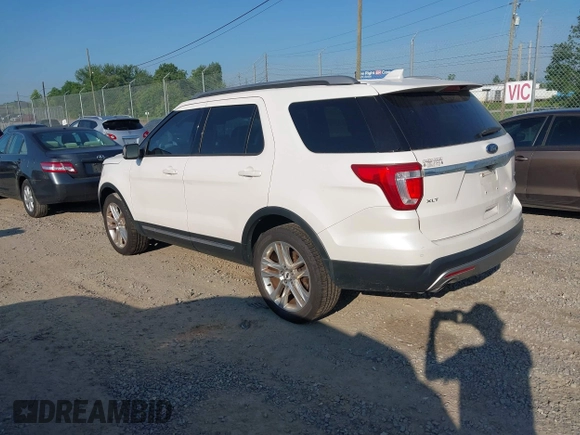 2017 Ford Explorer XLT с VIN 1FM5K8D82HGA74095, выставлен на аукционе IAAI как лот 42530488 с пробегом 136 822 миль миль и . История ставок и продаж доступна на DreamBid. Изображение 3.