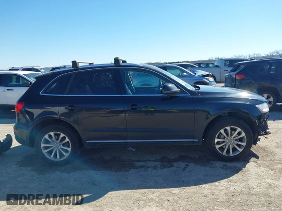 2013 Audi Q5 Premium with VIN WA1CFAFP6DA096250, listed as a IAAI auction lot 41713498 with 131,090 mi miles. Bid and sale history available at carsss.com. Image 14.