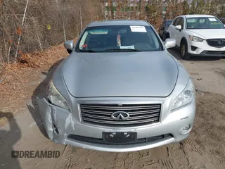2013 Infiniti M z VIN JN1BY1AR0DM600278, wystawiony jako IAAI lot #41303485 z przebiegiem 298 943 mil mil oraz . Historia ofert i sprzedaży dostępna na DreamBid. Obrazek 12.