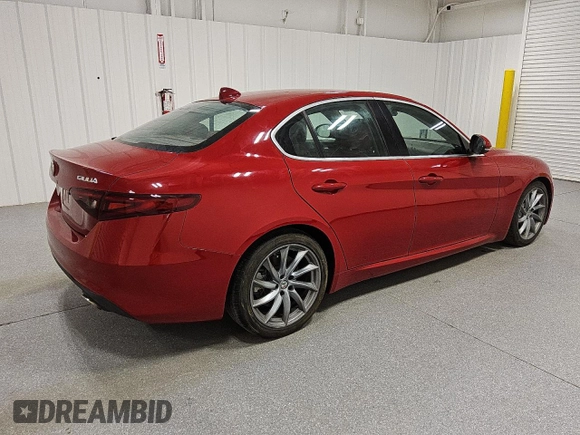 2018 Alfa Romeo Giulia with VIN ZARFAEBN5J7591566, listed as a Copart auction lot 53238605 with 36,113 mi miles and Clean title. Bid and sale history available at DreamBid. Image 3.