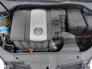 2009 Volkswagen Jetta Sedan SE with VIN 3VWRZ71K49M084983, listed as a IAAI auction lot 42095707 with 154,691 mi miles. Bid and sale history available at carsss.com. Image 10.